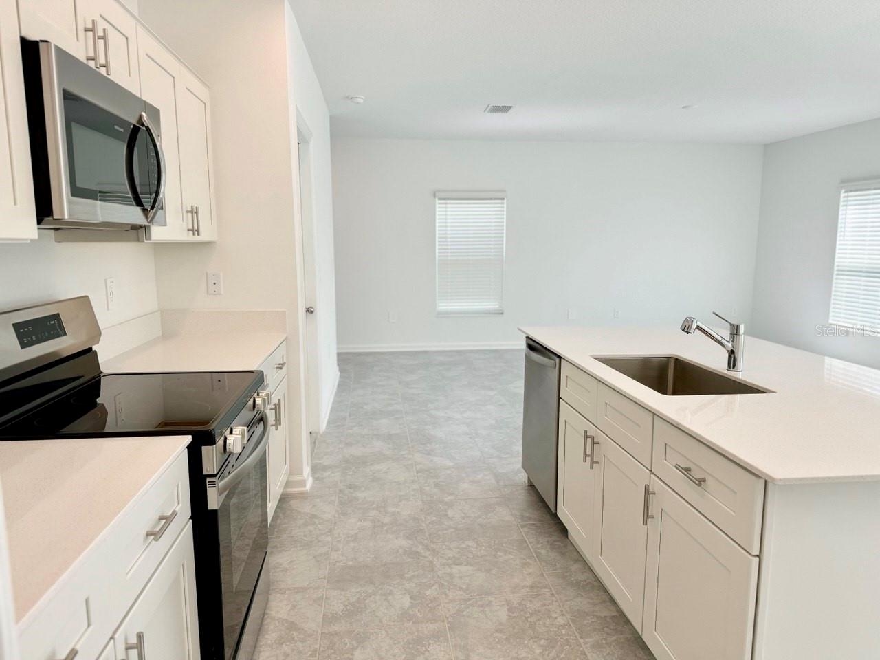 1727 FOREMAN RD, EAGLE LAKE, FL, 33839