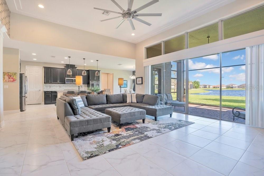 805 RIVIERA BELLA DR, DEBARY, FL, 32713