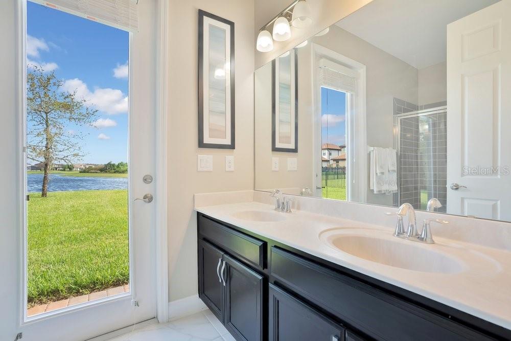 805 RIVIERA BELLA DR, DEBARY, FL, 32713