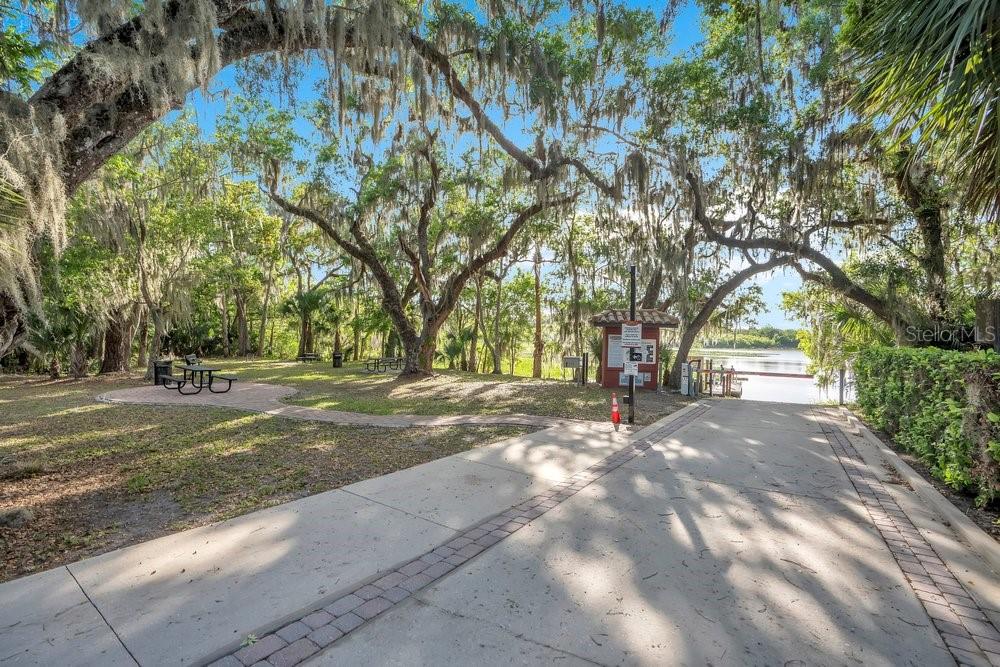 805 RIVIERA BELLA DR, DEBARY, FL, 32713