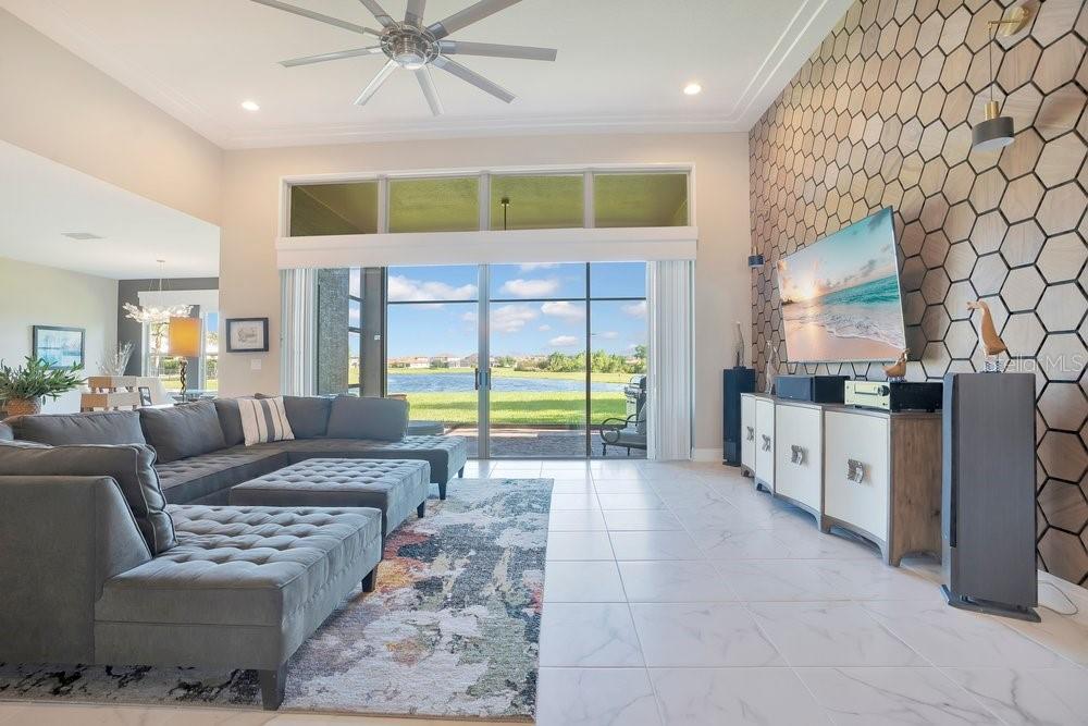 805 RIVIERA BELLA DR, DEBARY, FL, 32713