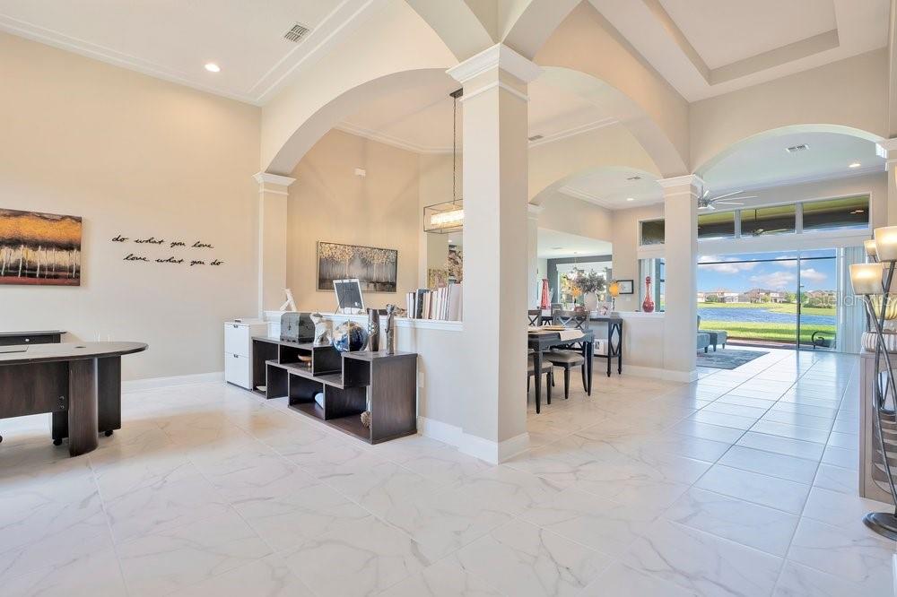 805 RIVIERA BELLA DR, DEBARY, FL, 32713
