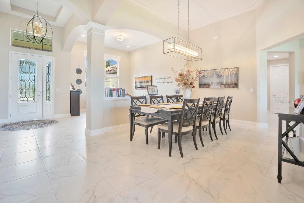 805 RIVIERA BELLA DR, DEBARY, FL, 32713