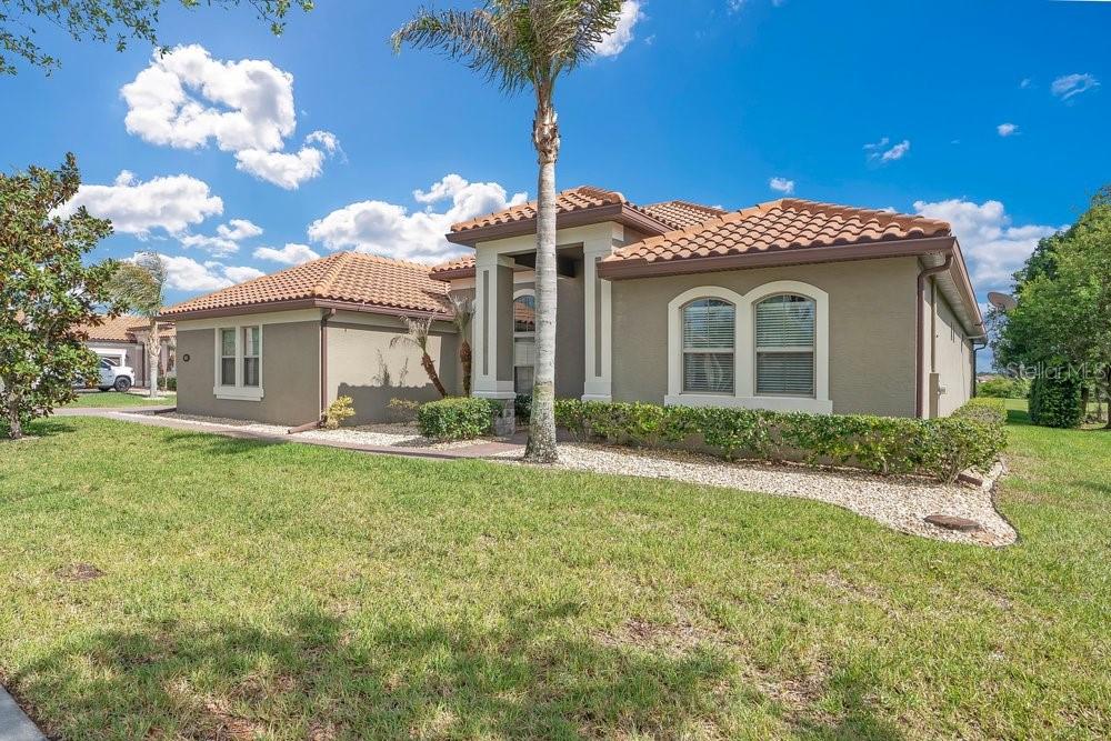 805 RIVIERA BELLA DR, DEBARY, FL, 32713