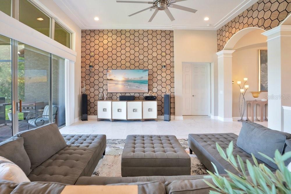 805 RIVIERA BELLA DR, DEBARY, FL, 32713