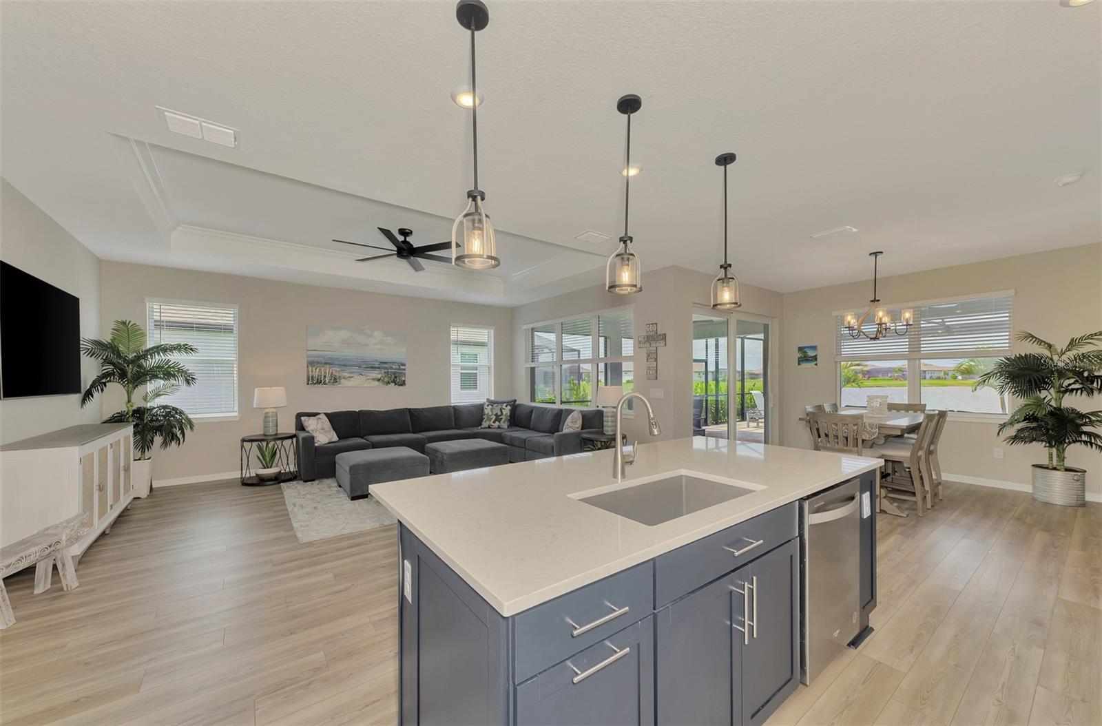 9216 BARRIER COAST TRL, PARRISH, FL, 34219