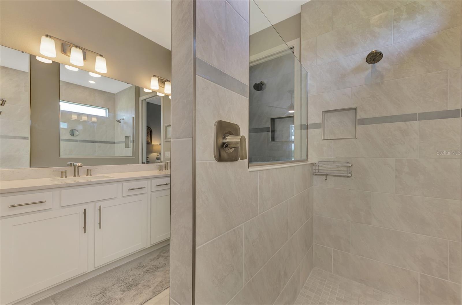 9216 BARRIER COAST TRL, PARRISH, FL, 34219