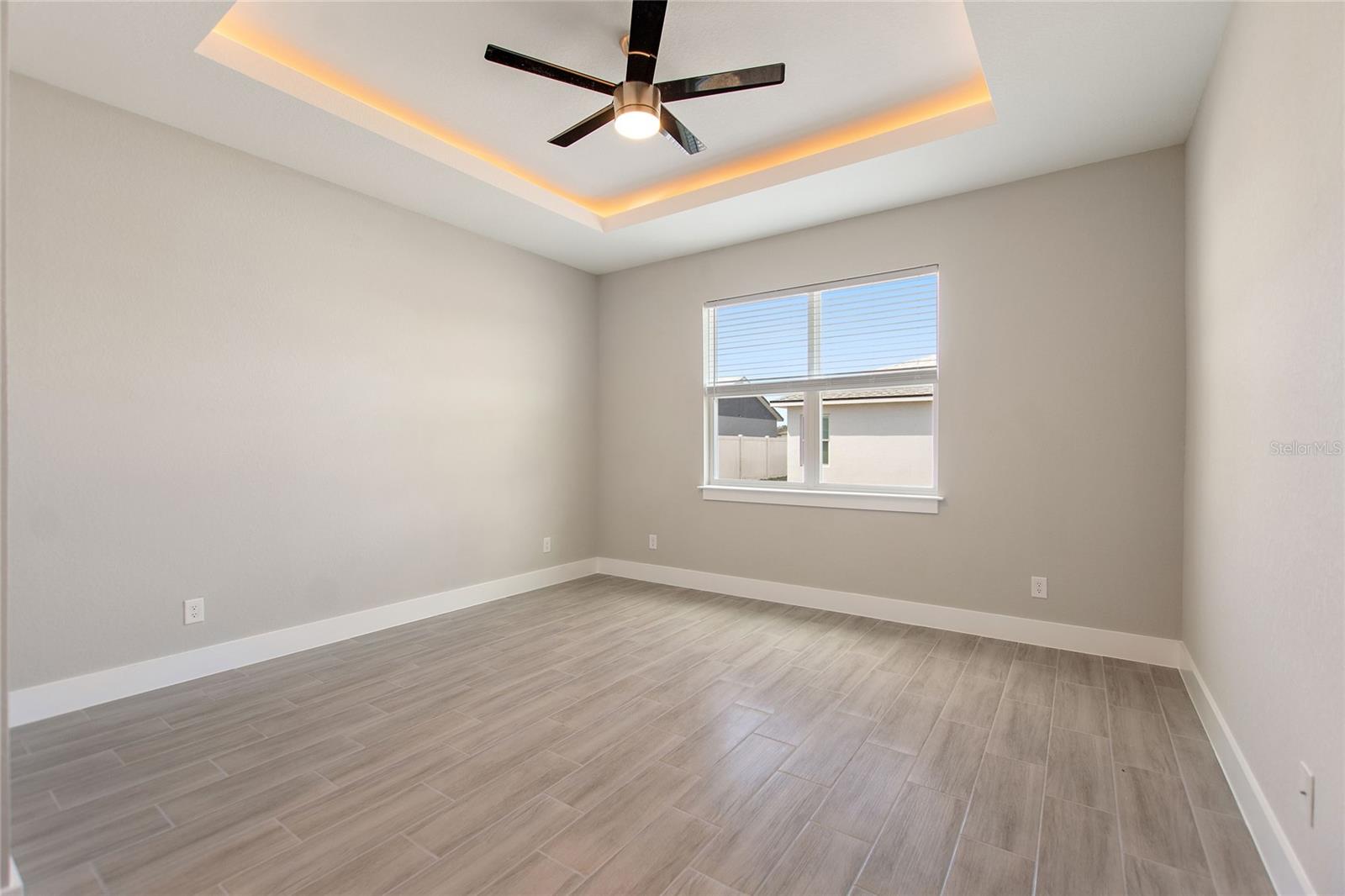 700 DESMOINES DR, KISSIMMEE, FL, 34759