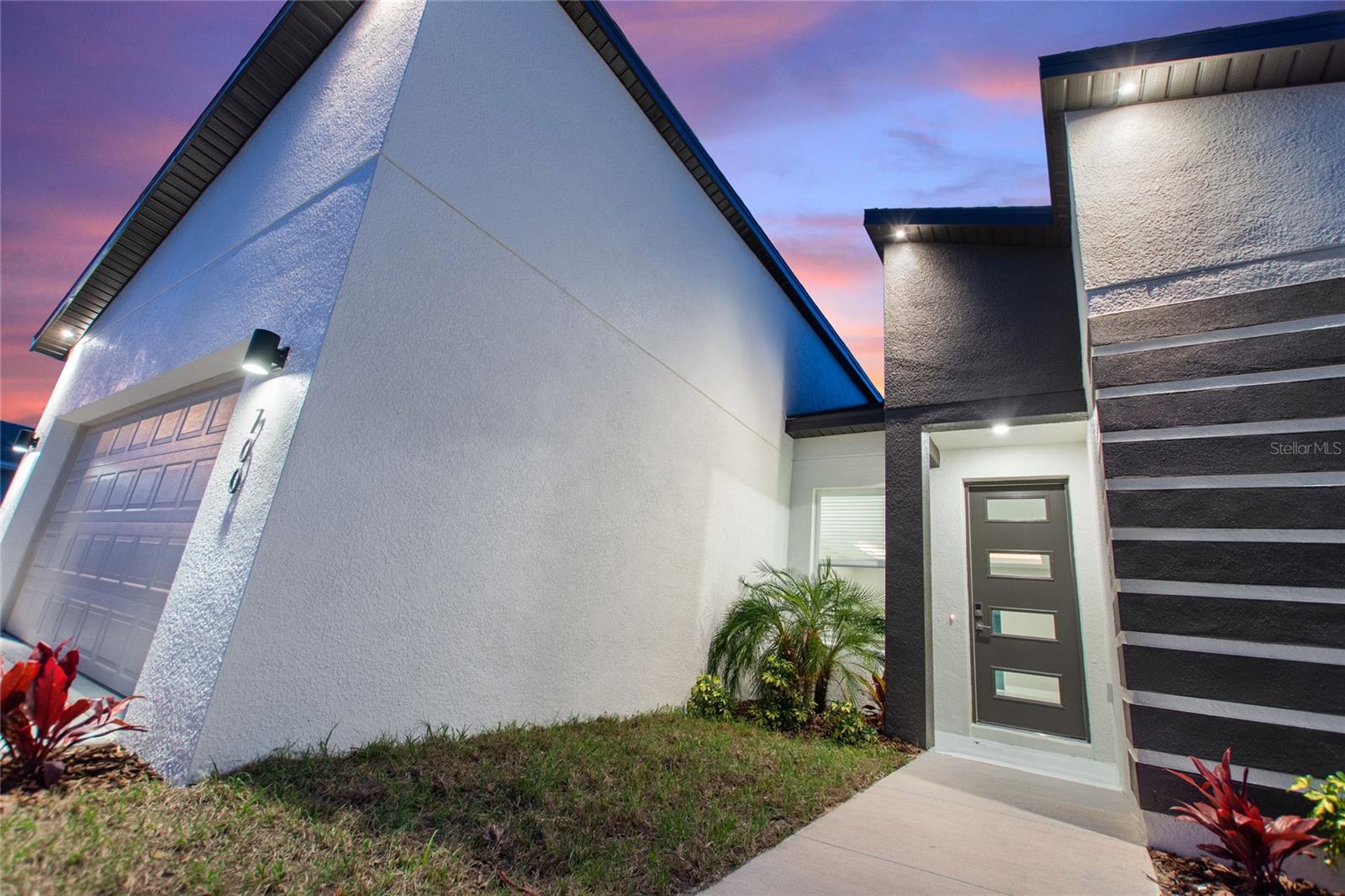 700 DESMOINES DR, KISSIMMEE, FL, 34759