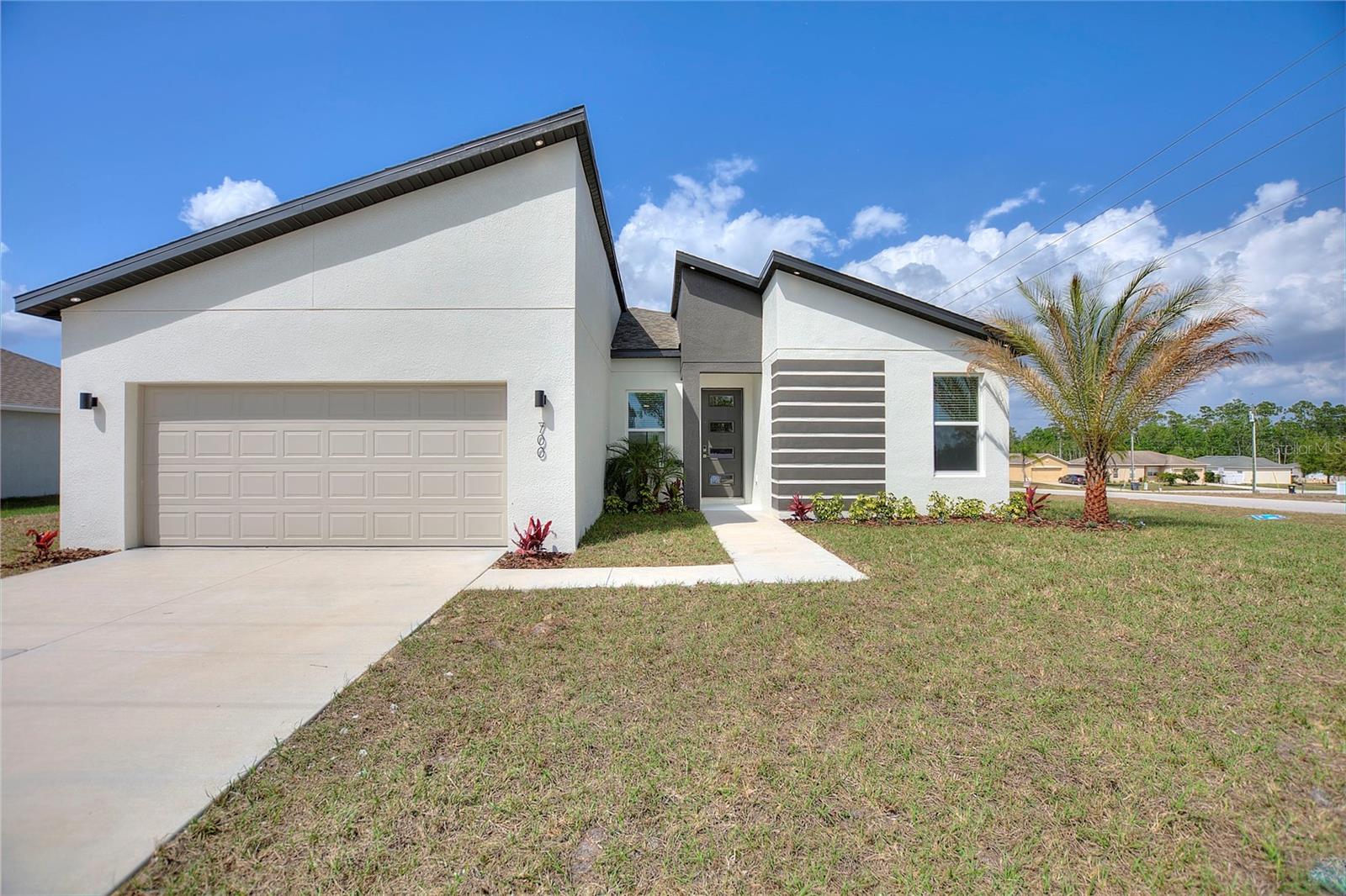 700 DESMOINES DR, KISSIMMEE, FL, 34759