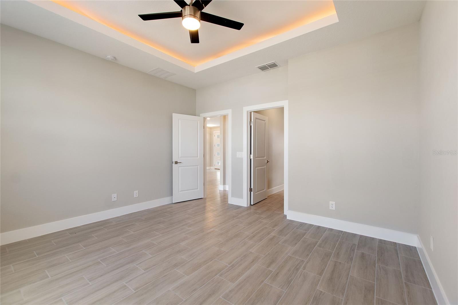 700 DESMOINES DR, KISSIMMEE, FL, 34759