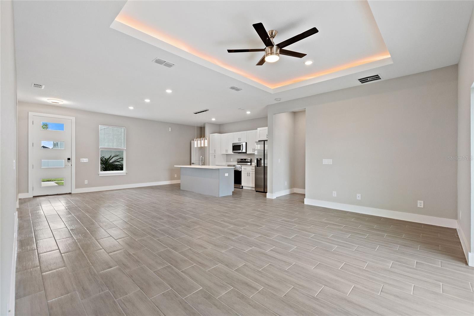 700 DESMOINES DR, KISSIMMEE, FL, 34759