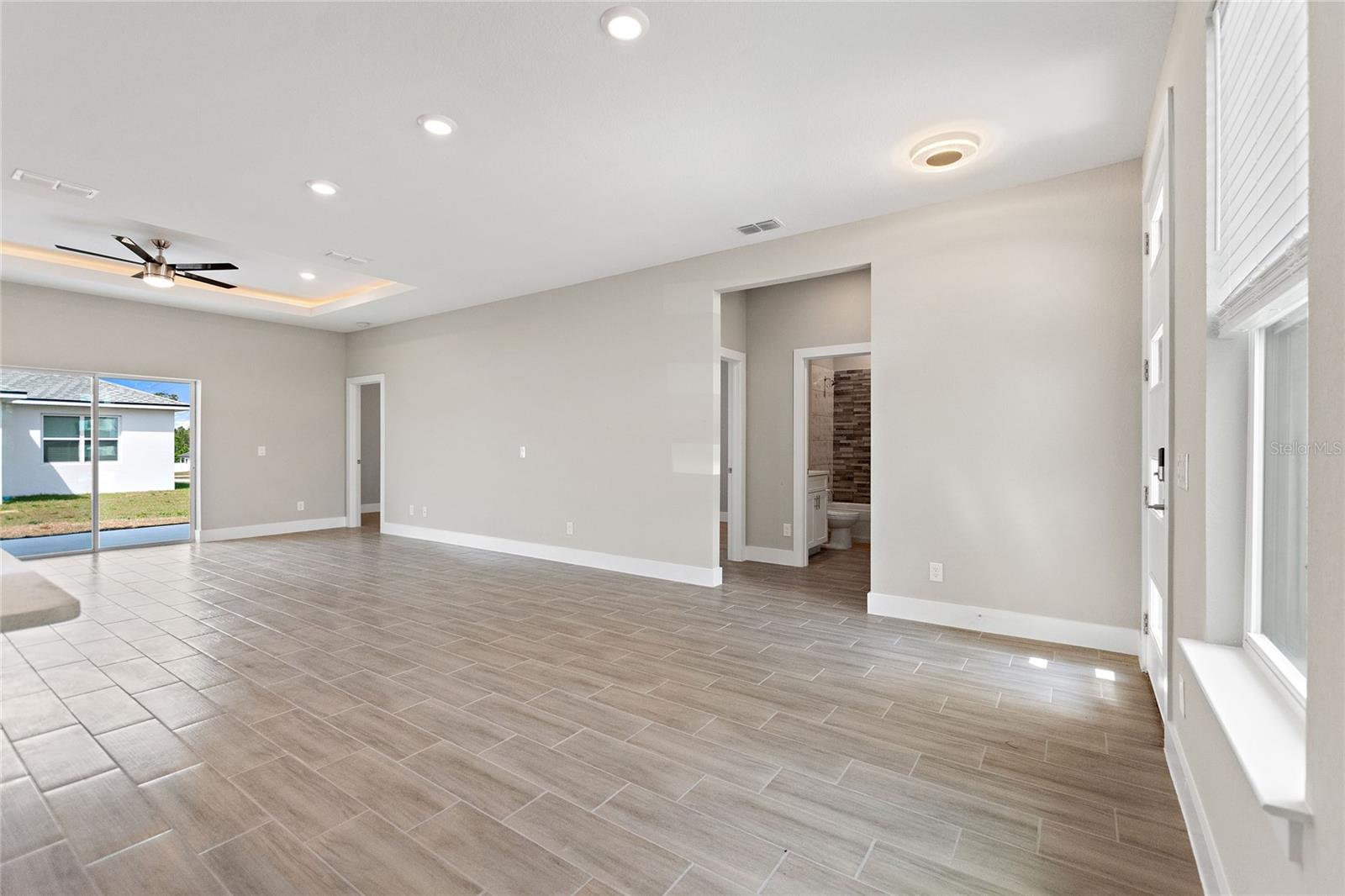 700 DESMOINES DR, KISSIMMEE, FL, 34759
