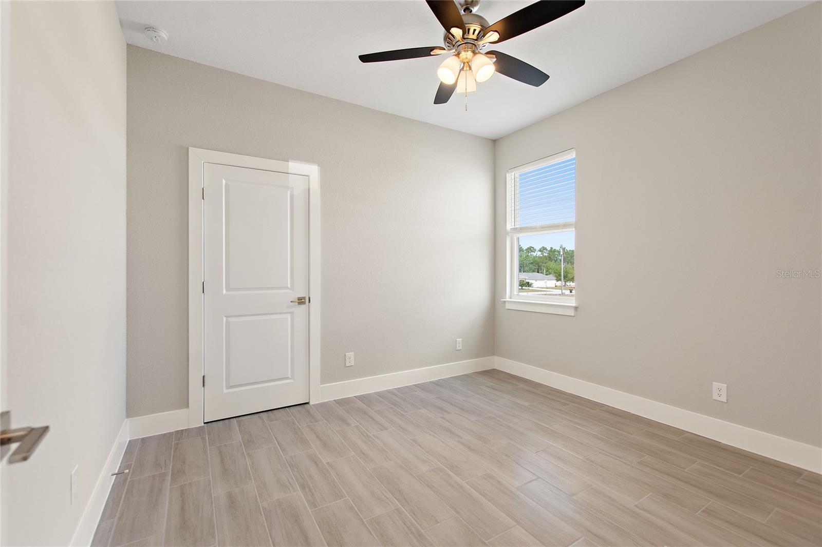 700 DESMOINES DR, KISSIMMEE, FL, 34759