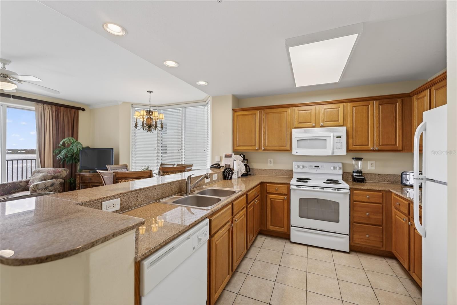 13415 BLUE HERON BEACH DR #310, ORLANDO, FL, 32821