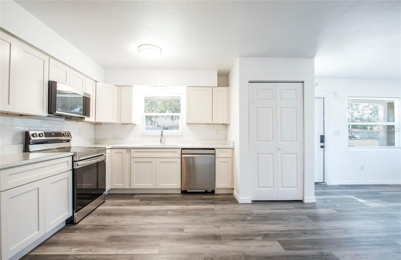 717 E GULF BLVD #3, INDIAN ROCKS BEACH, FL, 33785