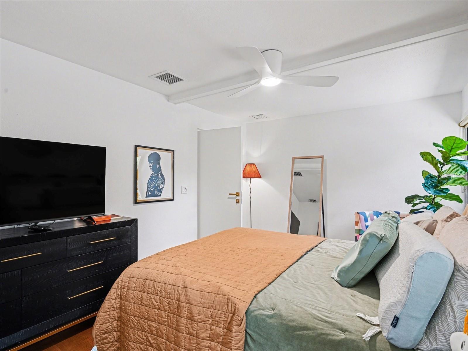 4050 TURKS CAP PL, SARASOTA, FL, 34234