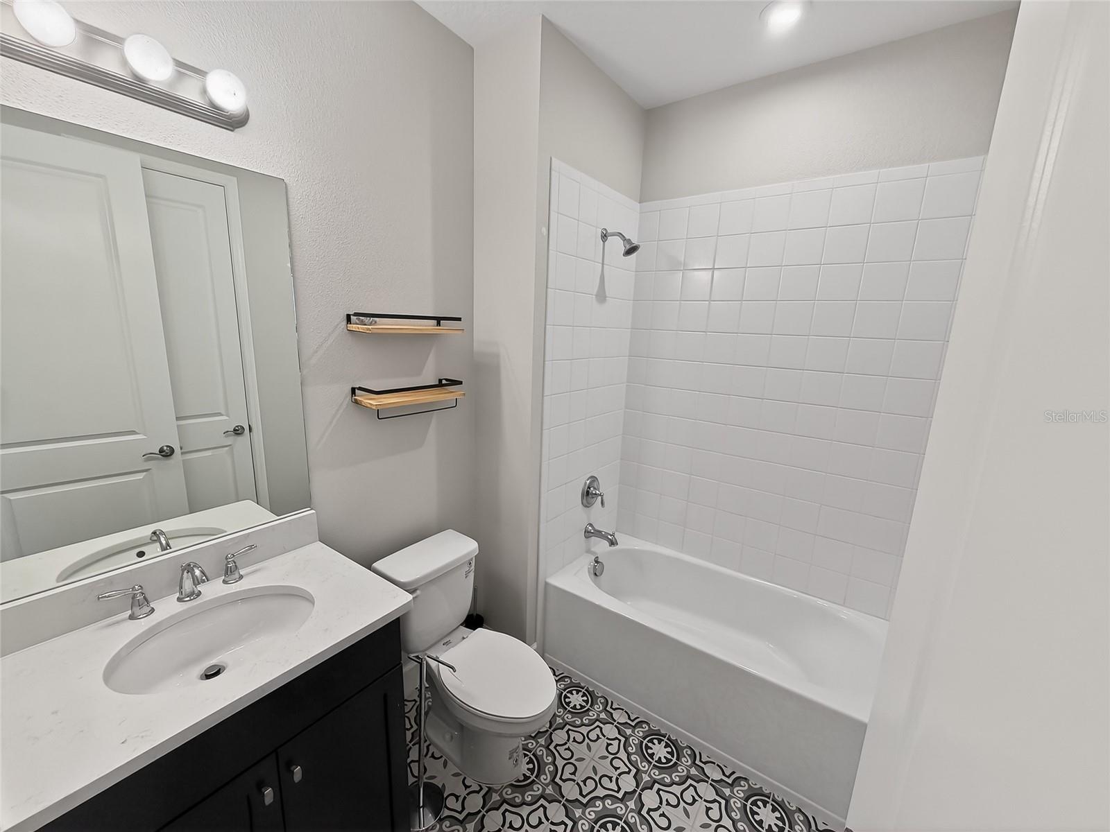 5927 MAIDENSTONE WAY, PALMETTO, FL, 34221