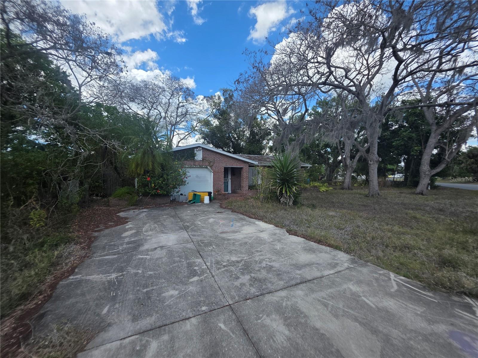 1016 GREER DR, SARASOTA, FL, 34237