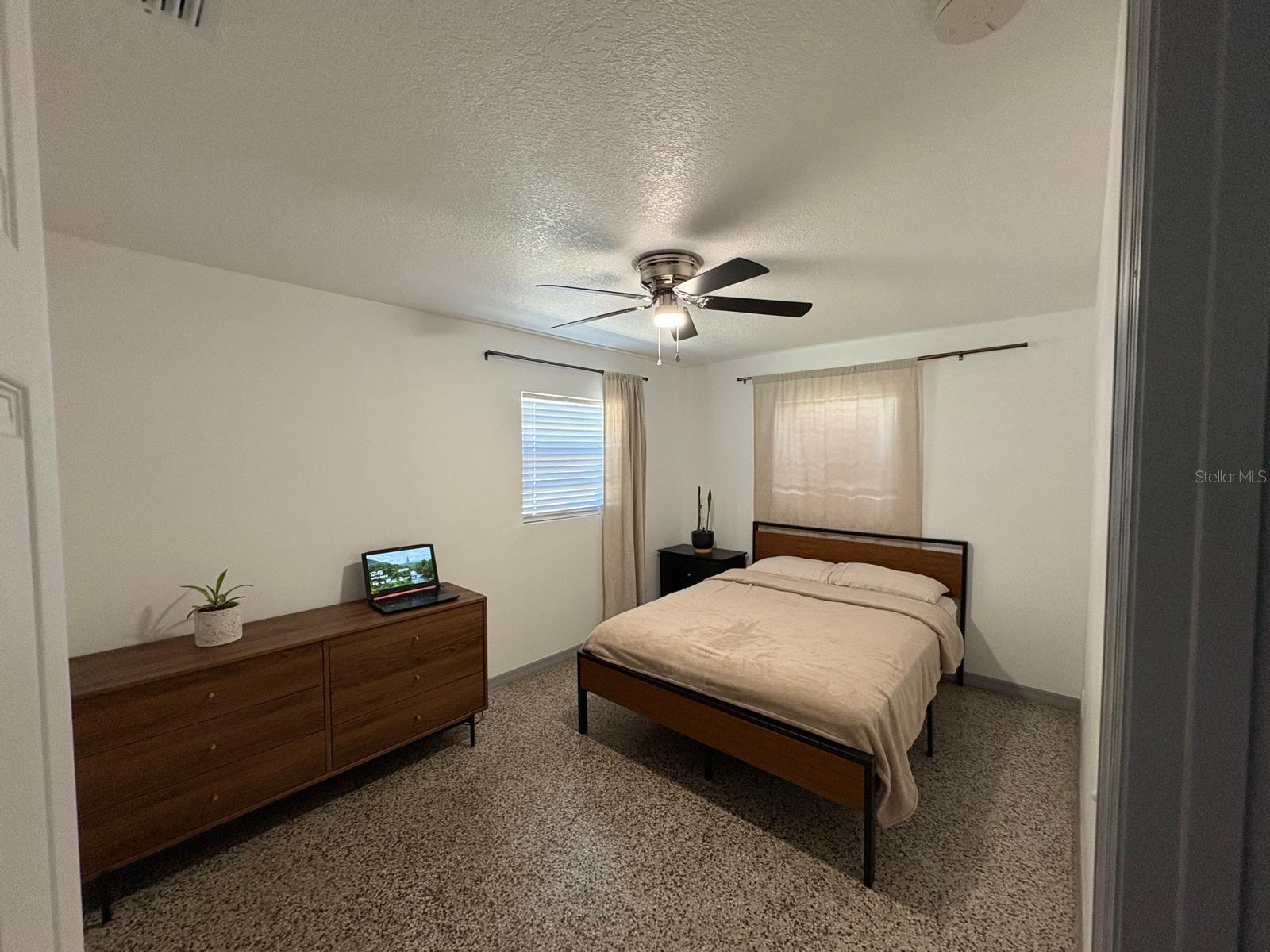 342 CAMPUS VIEW DR, ORLANDO, FL, 32810