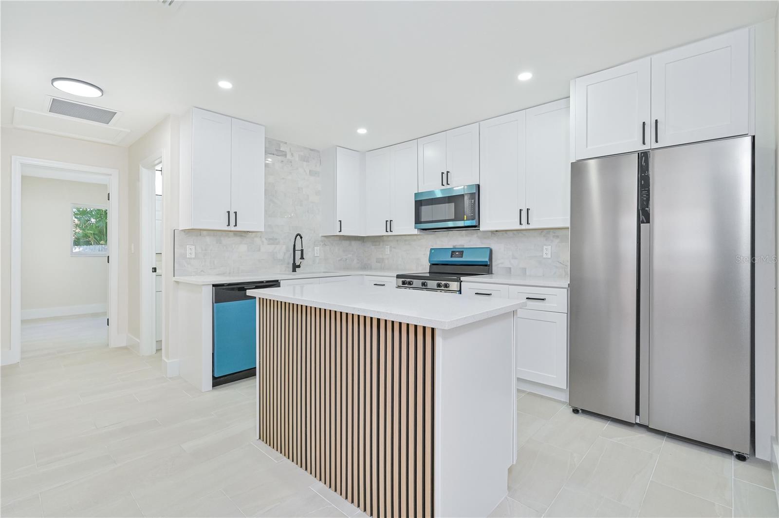 115 SE 24TH AVE #A&B, CAPE CORAL, FL, 33990