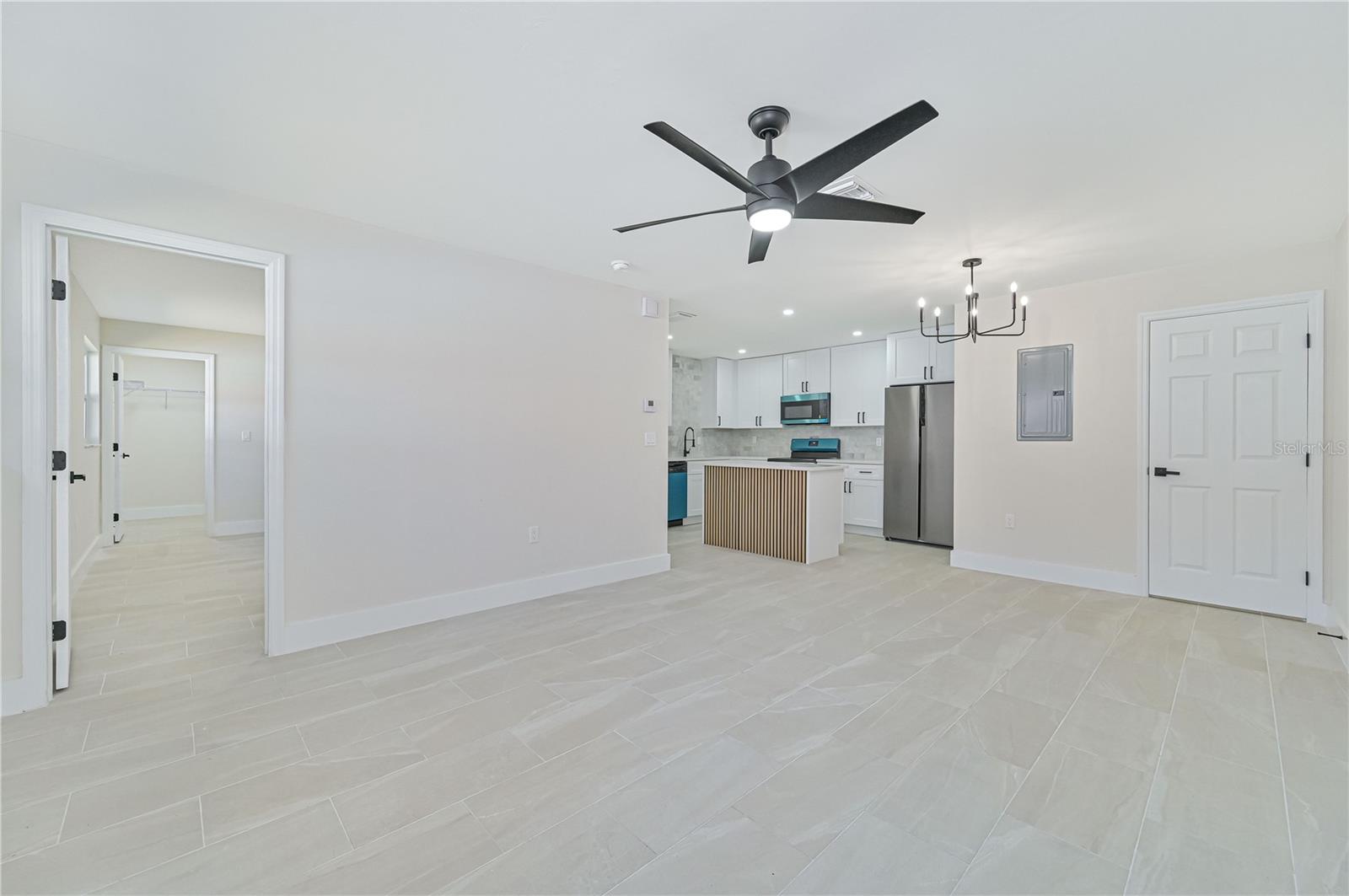 115 SE 24TH AVE #A&B, CAPE CORAL, FL, 33990