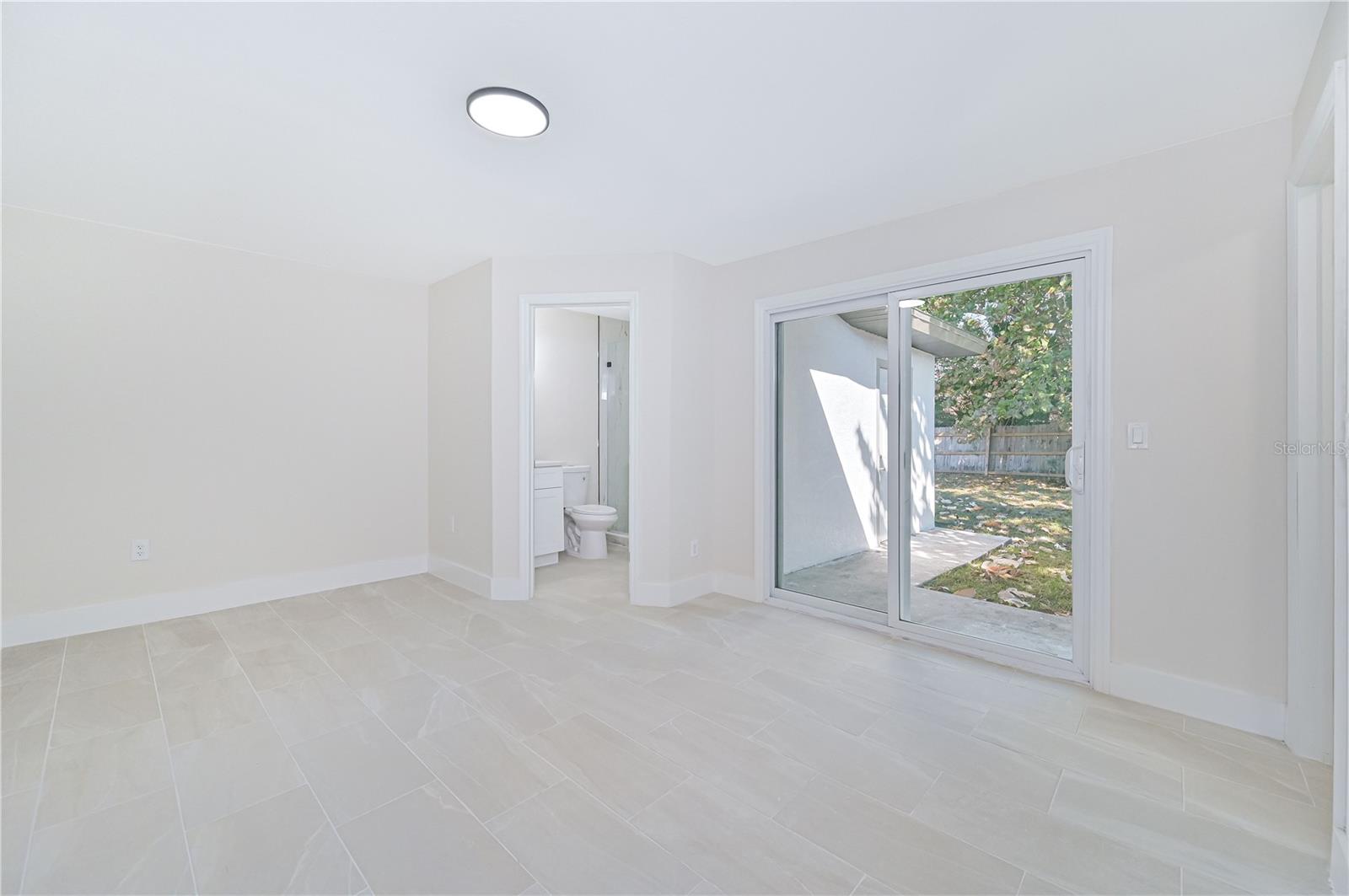 115 SE 24TH AVE #A&B, CAPE CORAL, FL, 33990