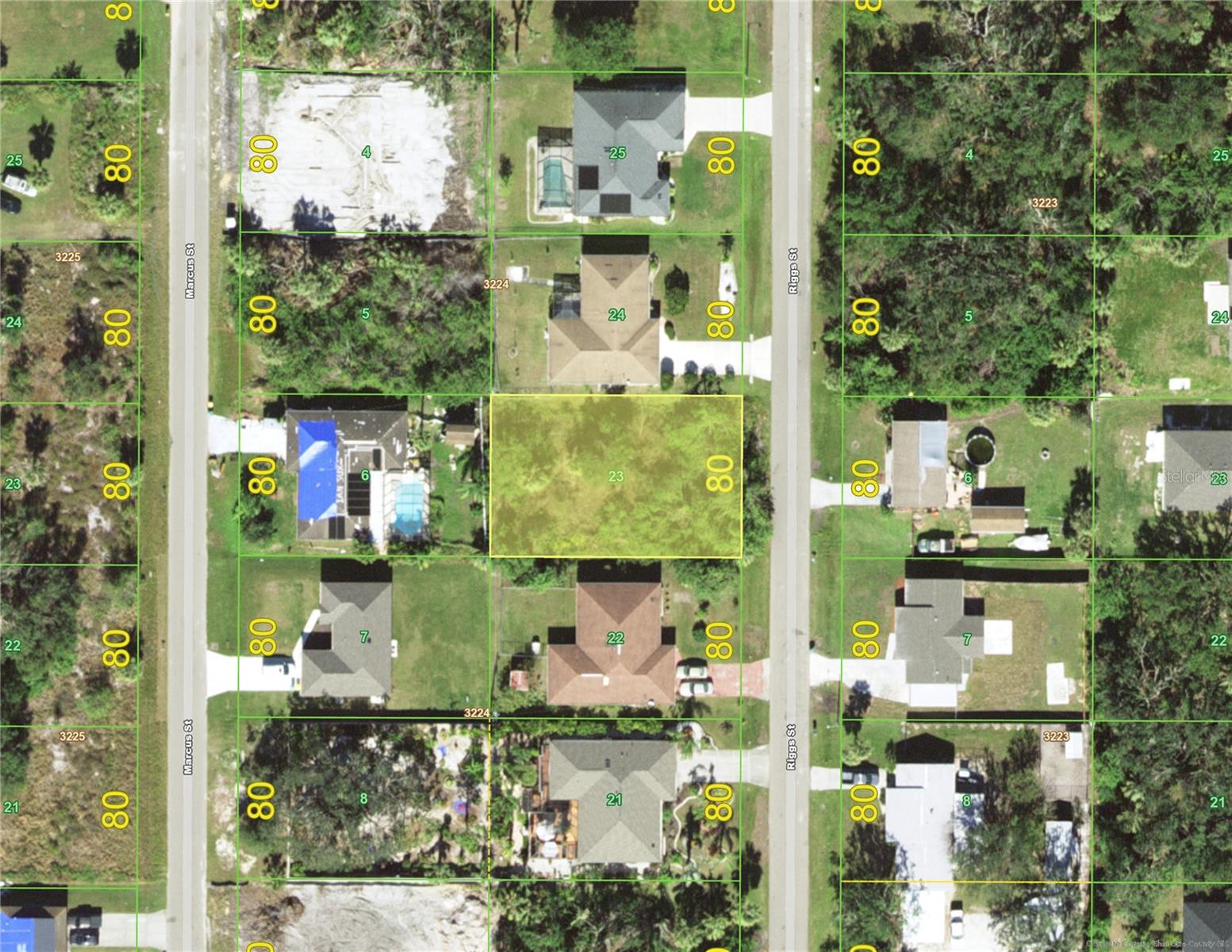 1051 RIGGS ST, PORT CHARLOTTE, FL, 33952