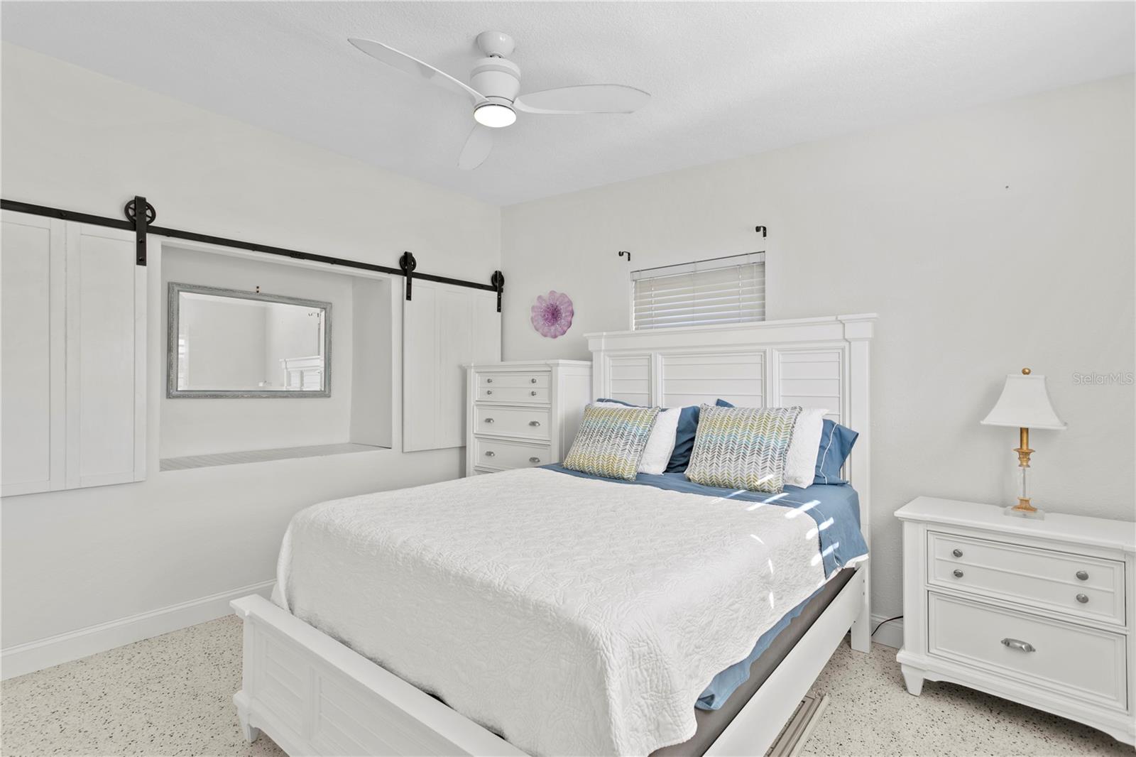 6931 GRANDE VISTA WAY S, ST PETERSBURG, FL, 33707