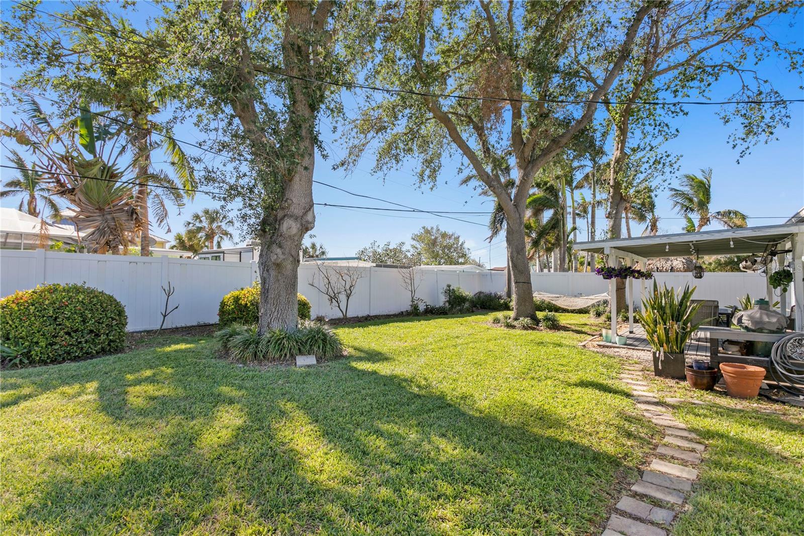 6931 GRANDE VISTA WAY S, ST PETERSBURG, FL, 33707