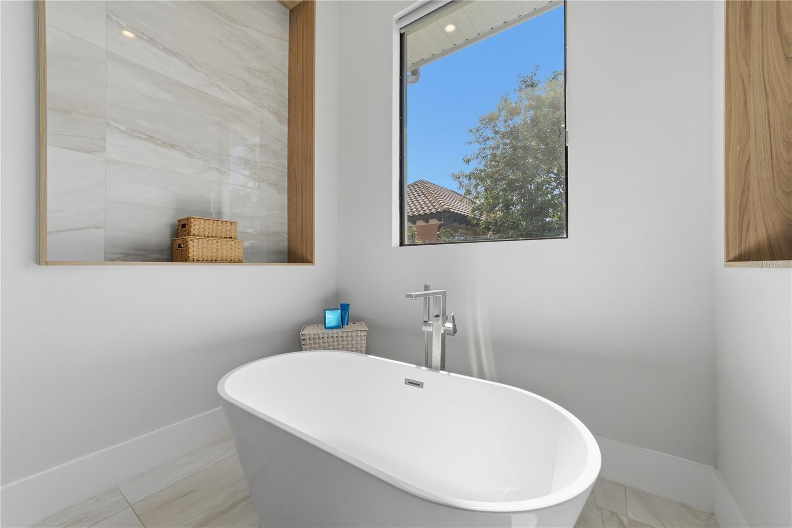 16804 VINCI WAY, BELLA COLLINA, FL, 34756