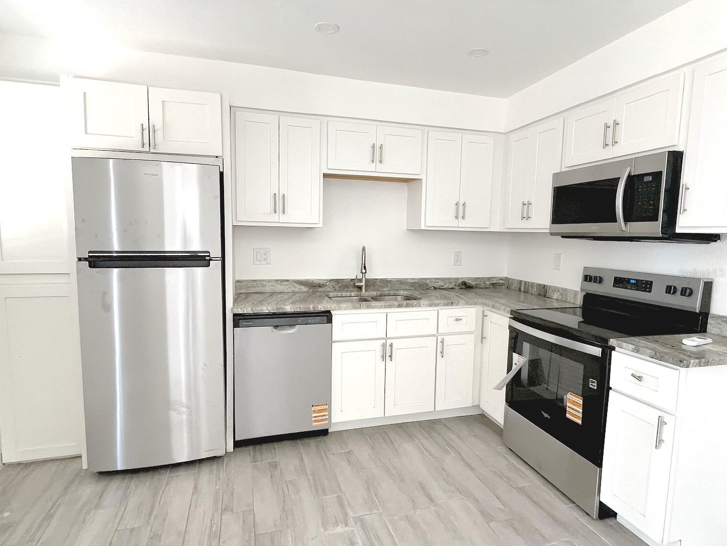 24 LYNN WAY #C, MADEIRA BEACH, FL, 33708