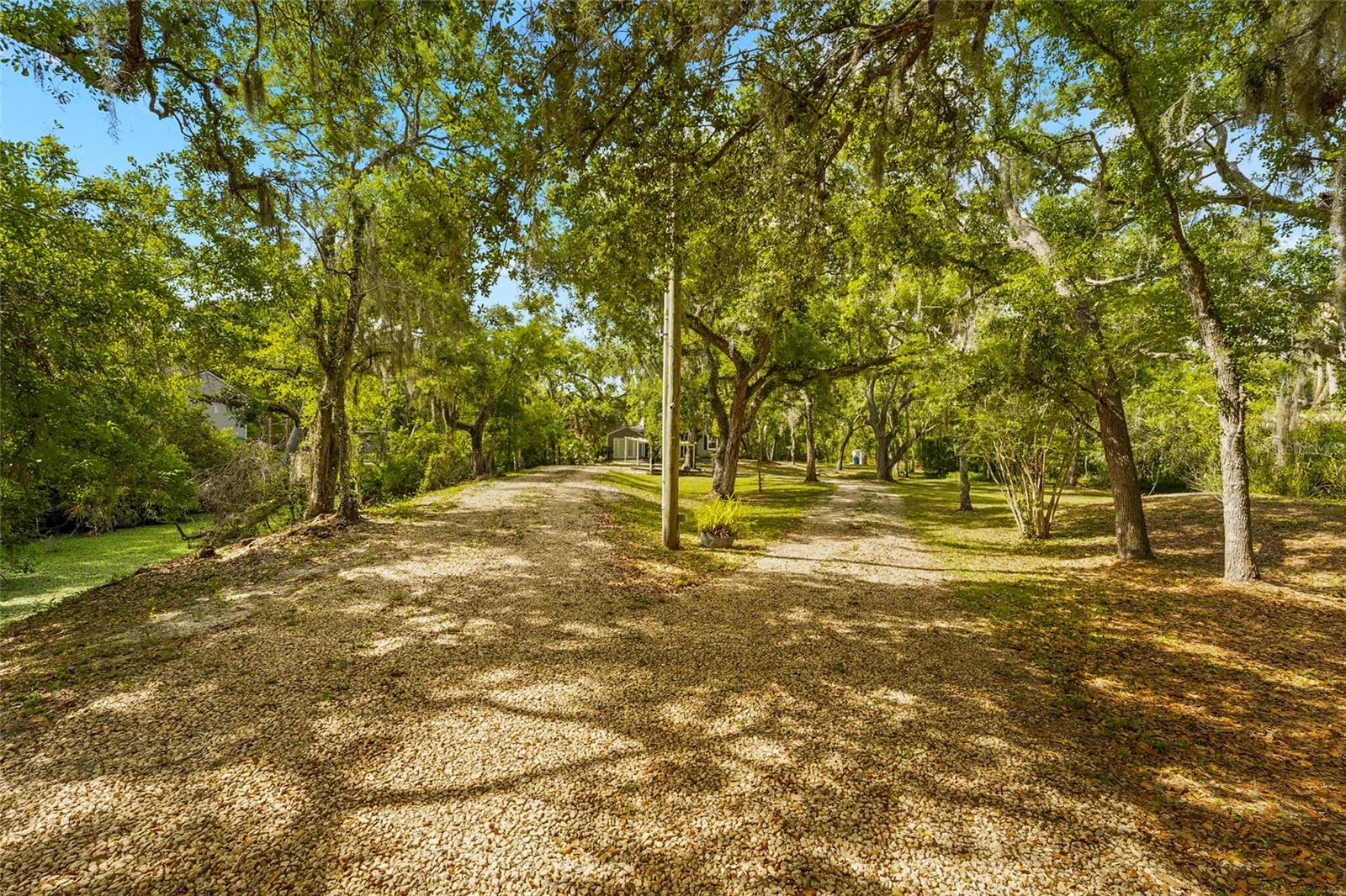 25640 STATE ROAD 70 E, MYAKKA CITY, FL, 34251