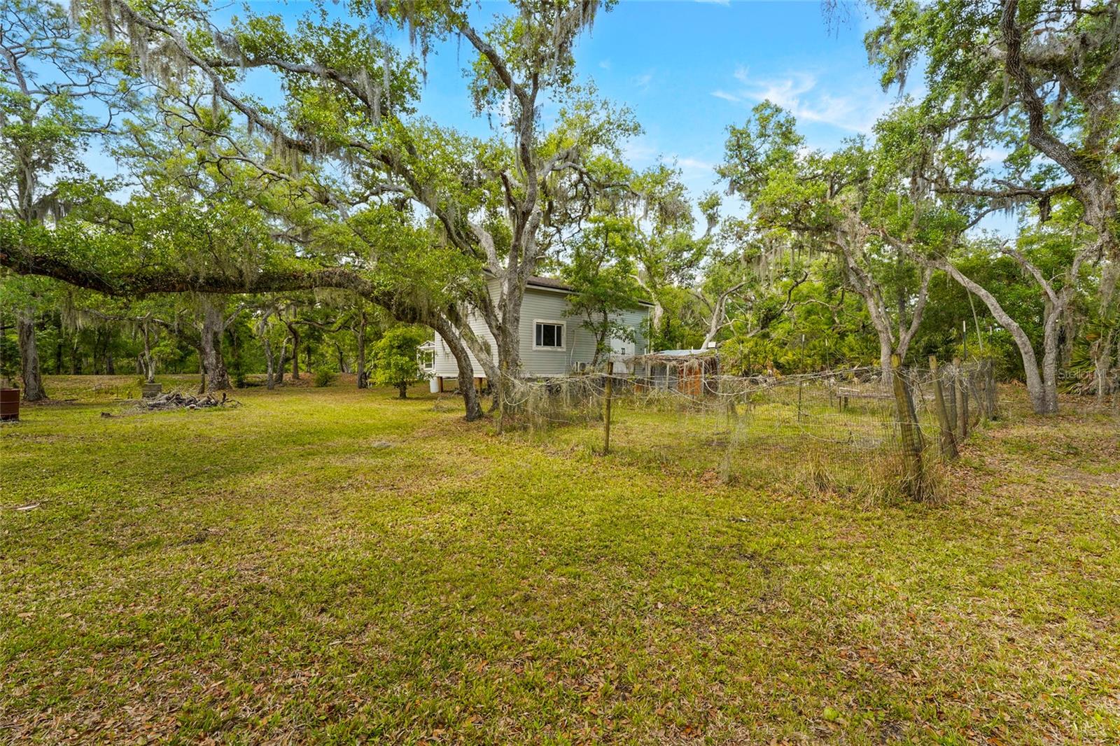 25640 STATE ROAD 70 E, MYAKKA CITY, FL, 34251