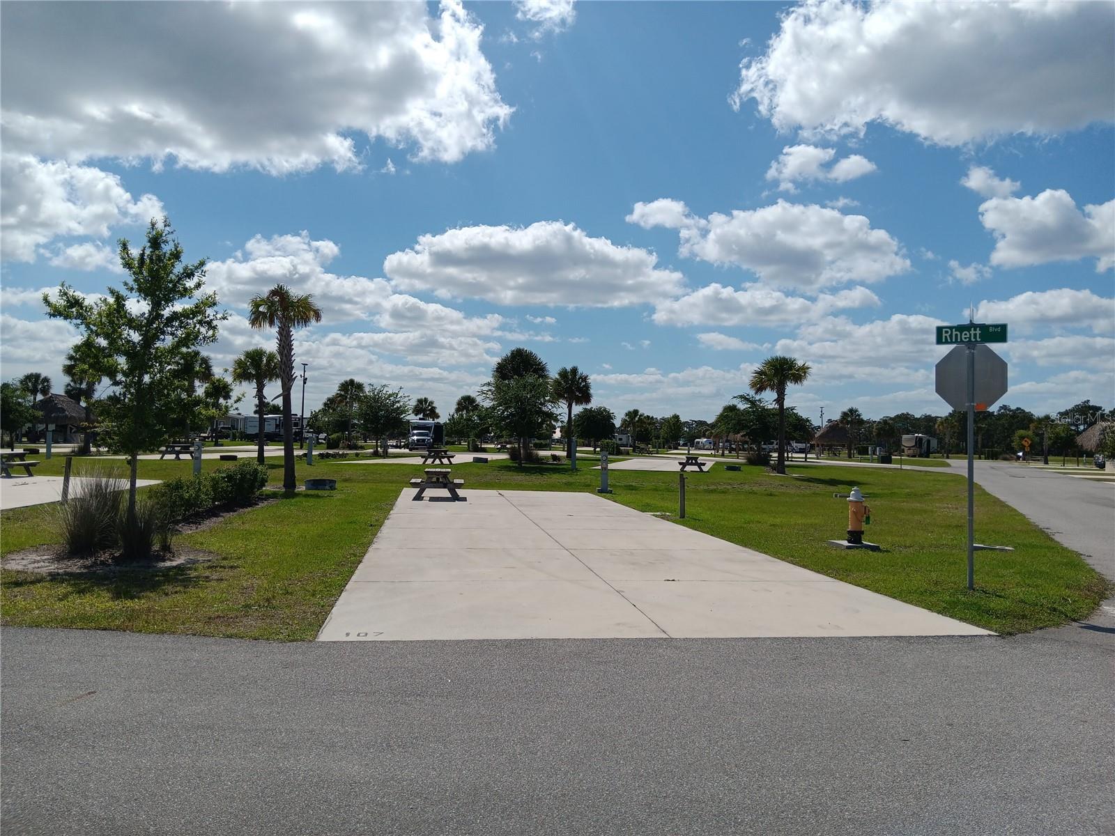 16950 HIGHWAY 630 E #107, LAKE WALES, FL, 33898