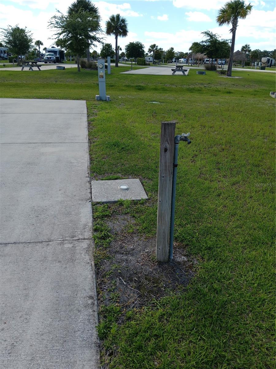 16950 HIGHWAY 630 E #107, LAKE WALES, FL, 33898