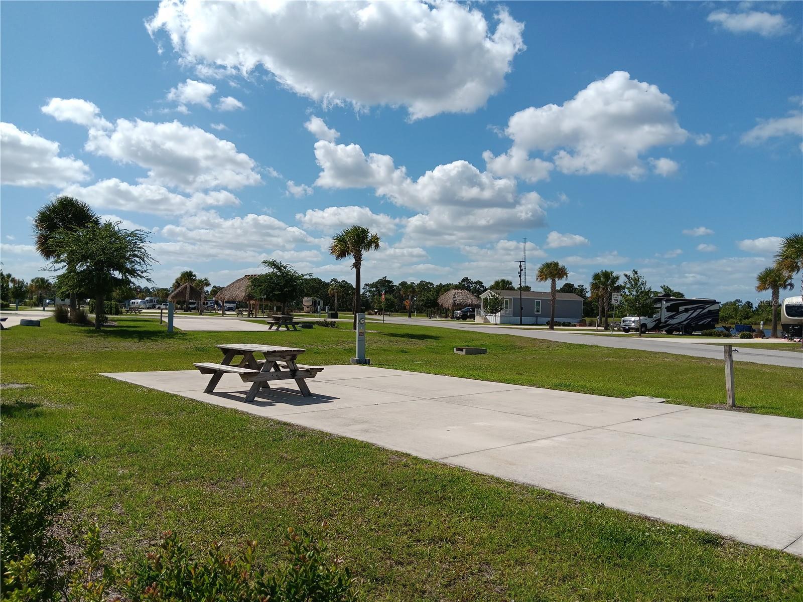16950 HIGHWAY 630 E #107, LAKE WALES, FL, 33898