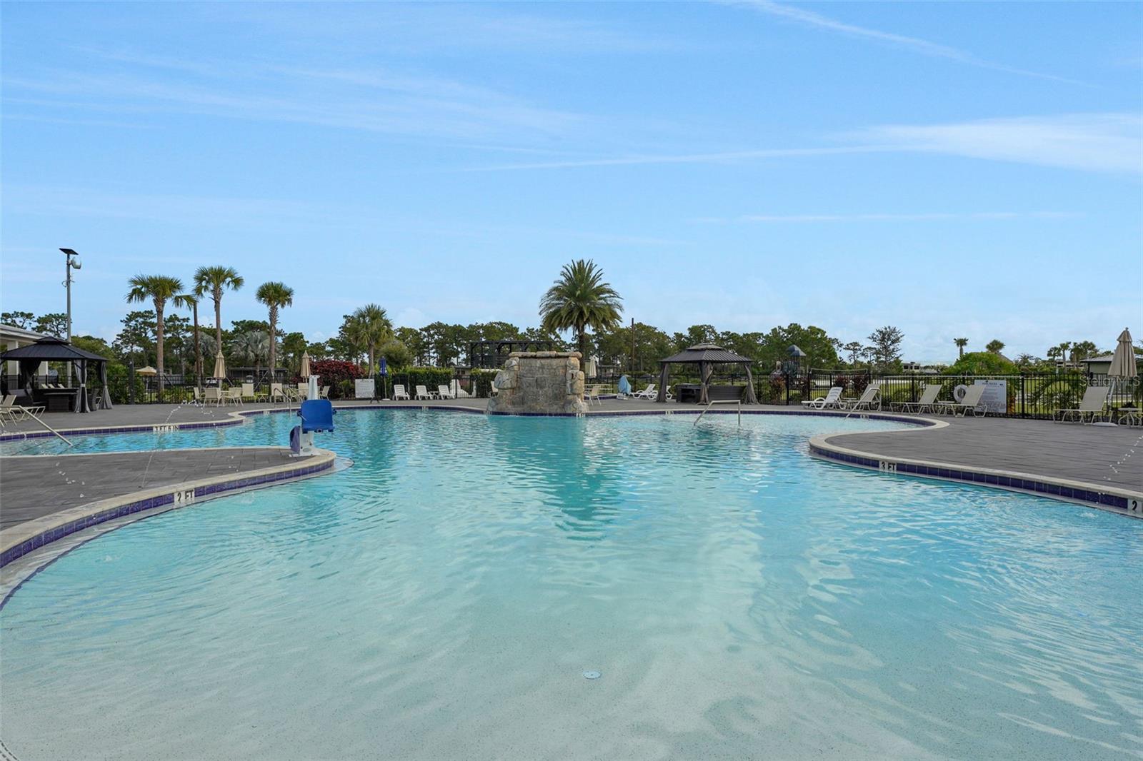 16950 HIGHWAY 630 E #107, LAKE WALES, FL, 33898