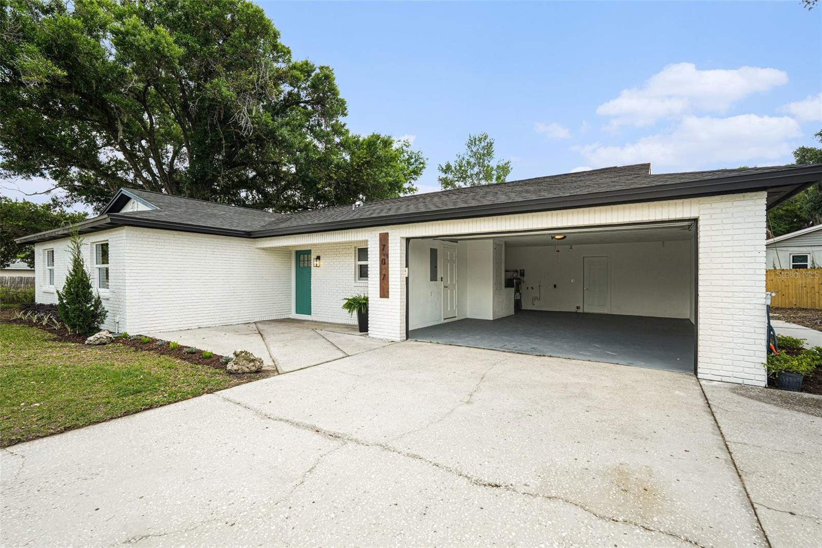 707 QUEENS CT, SEFFNER, FL, 33584