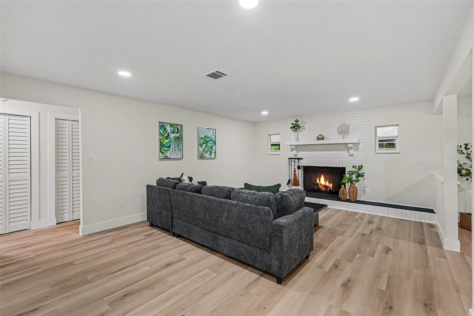 707 QUEENS CT, SEFFNER, FL, 33584