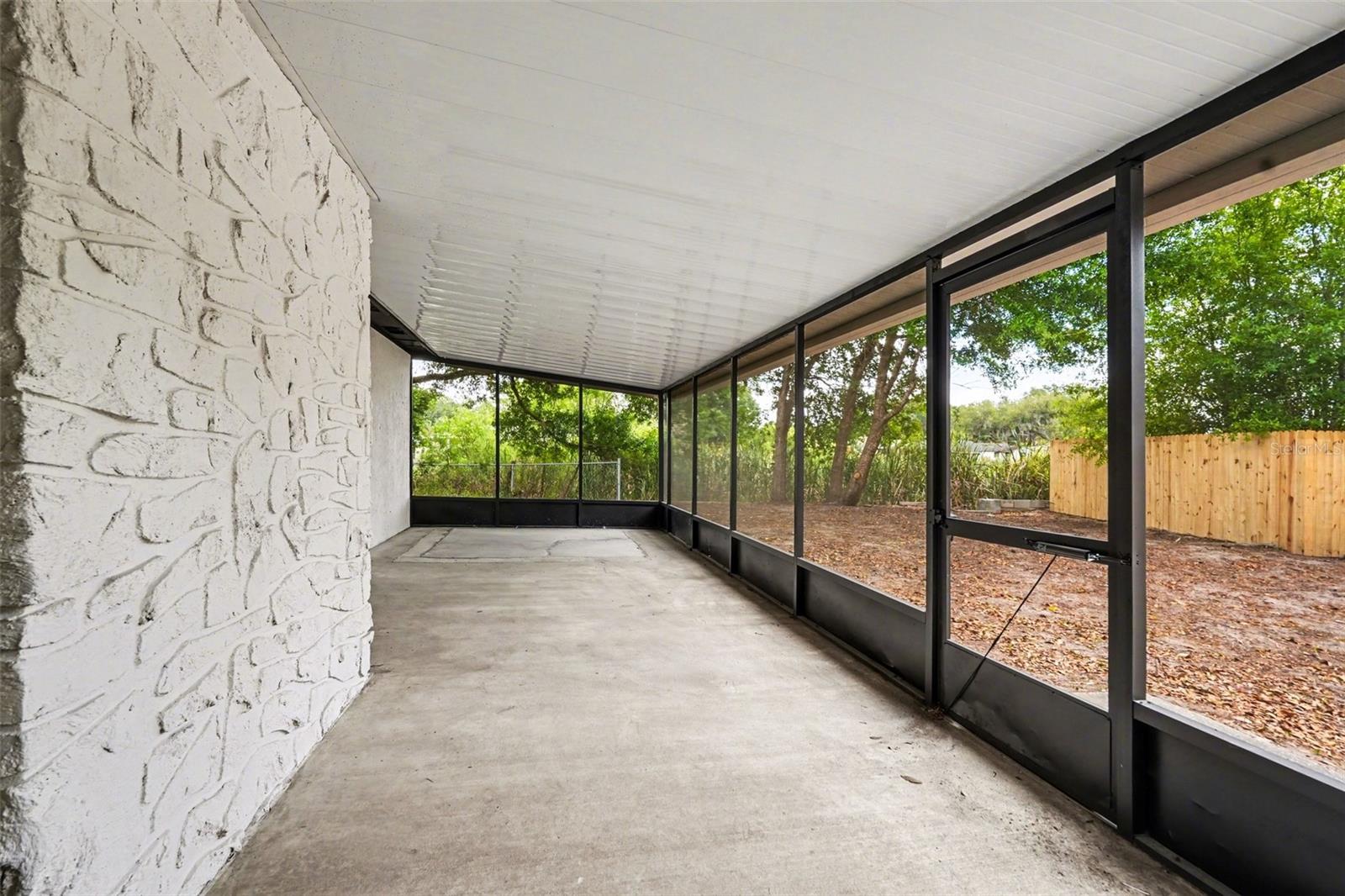 707 QUEENS CT, SEFFNER, FL, 33584