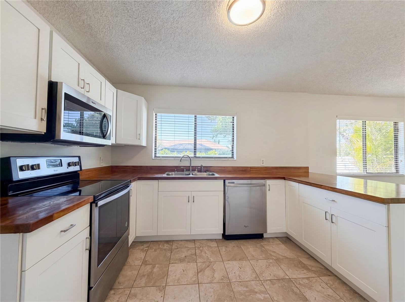 3993 SUBURBAN LN, NORTH PORT, FL, 34287