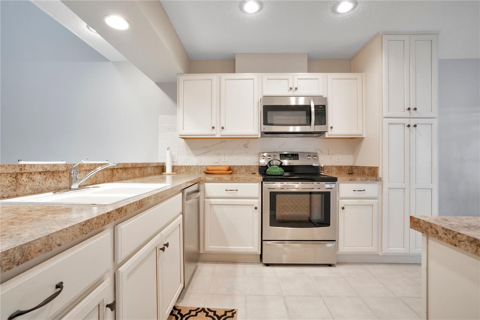 8110 SANDPOINT BLVD, ORLANDO, FL, 32819