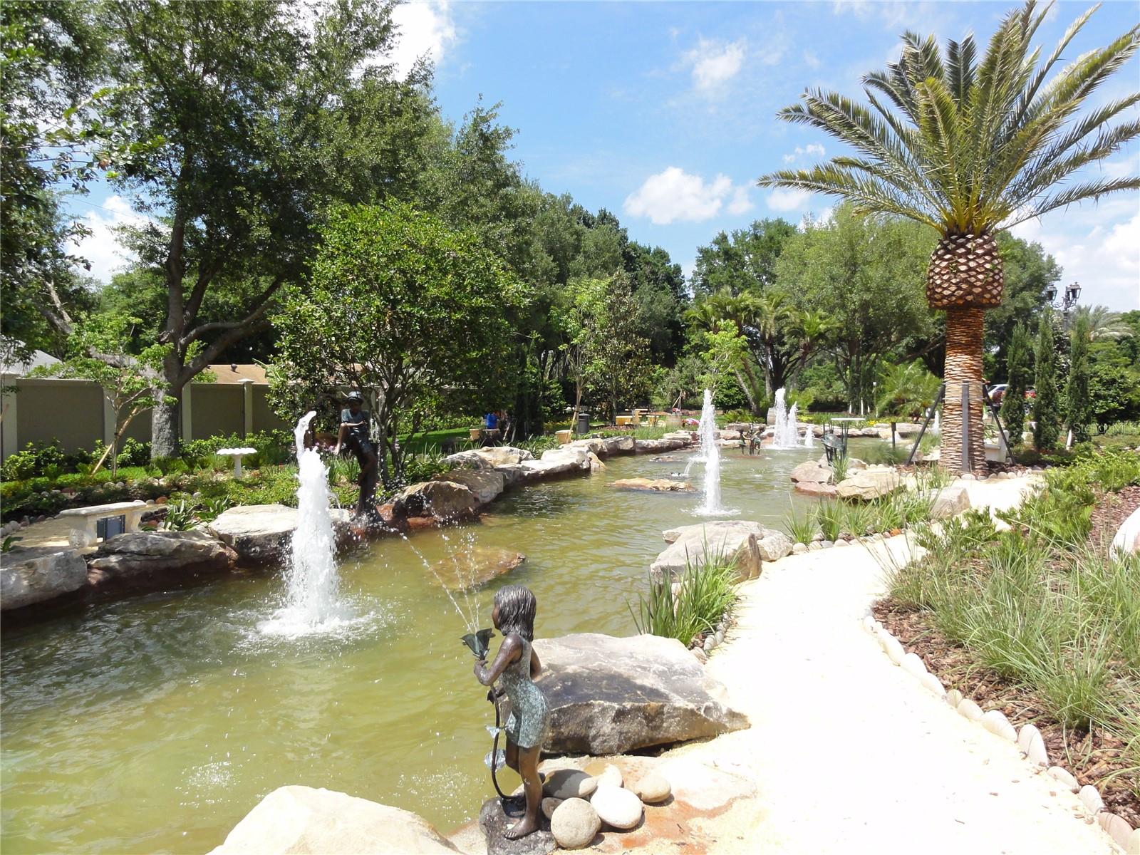 8110 SANDPOINT BLVD, ORLANDO, FL, 32819