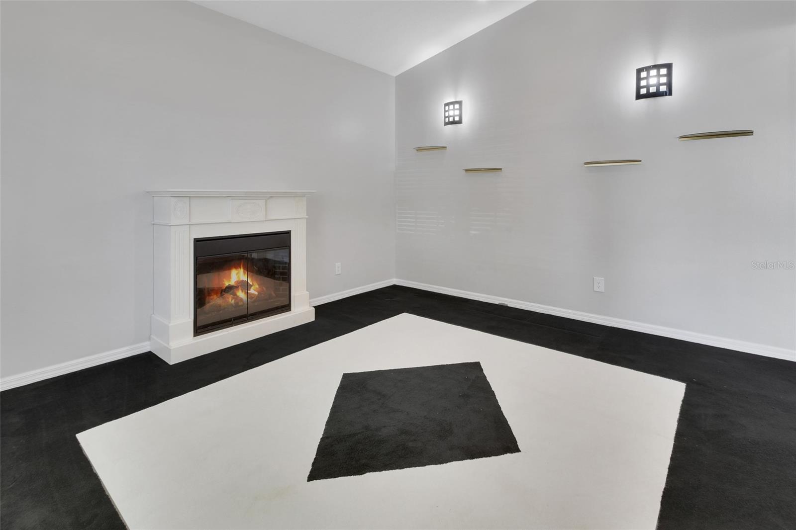 13 PLEASENT HILL DR, DEBARY, FL, 32713