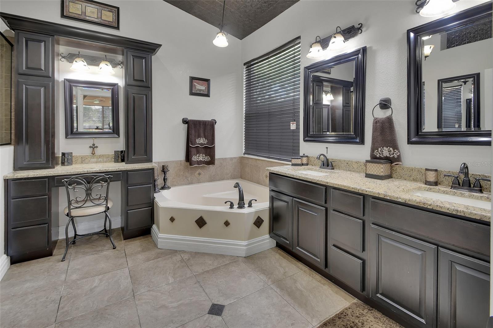 13 PLEASENT HILL DR, DEBARY, FL, 32713