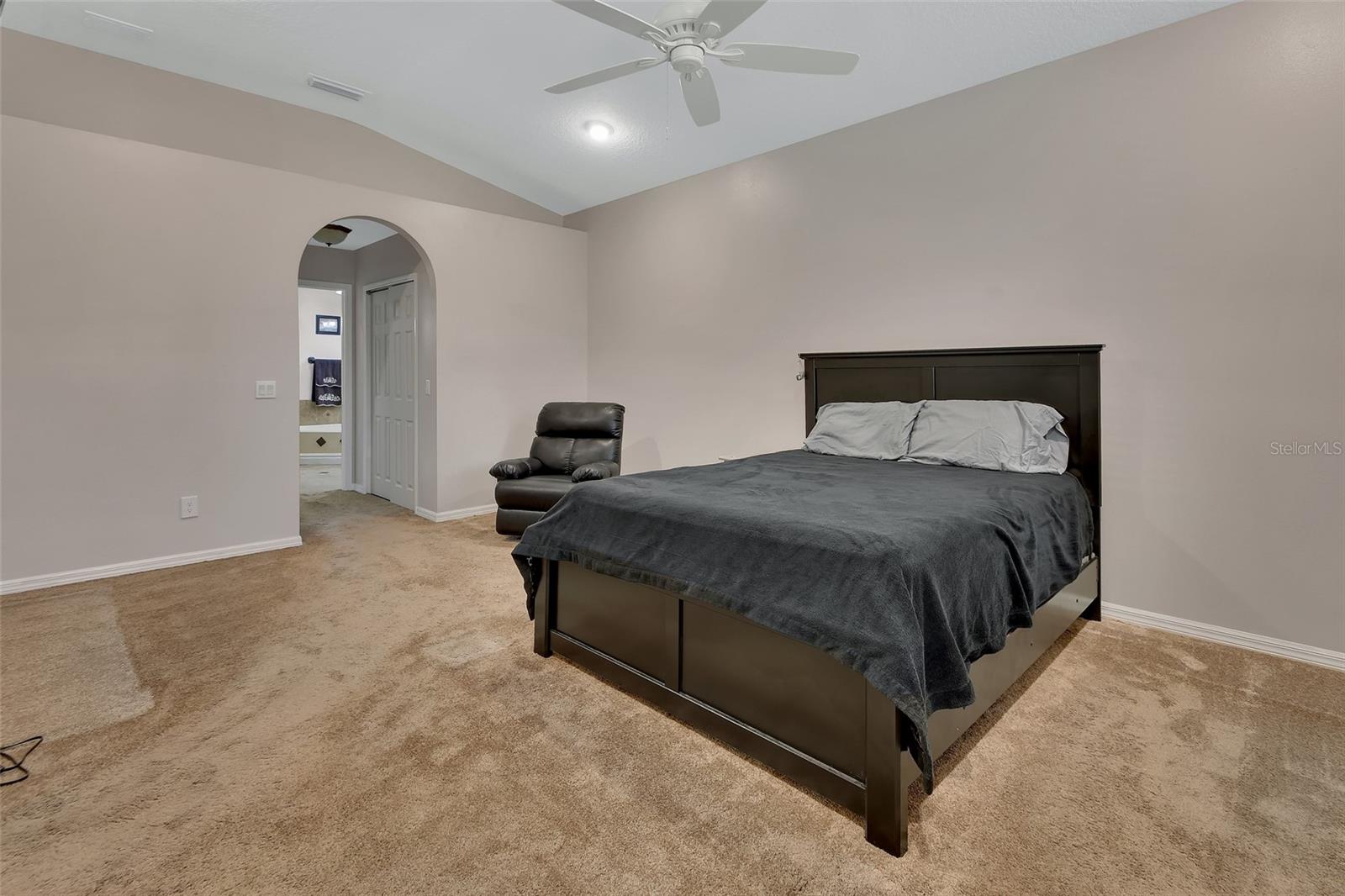 13 PLEASENT HILL DR, DEBARY, FL, 32713