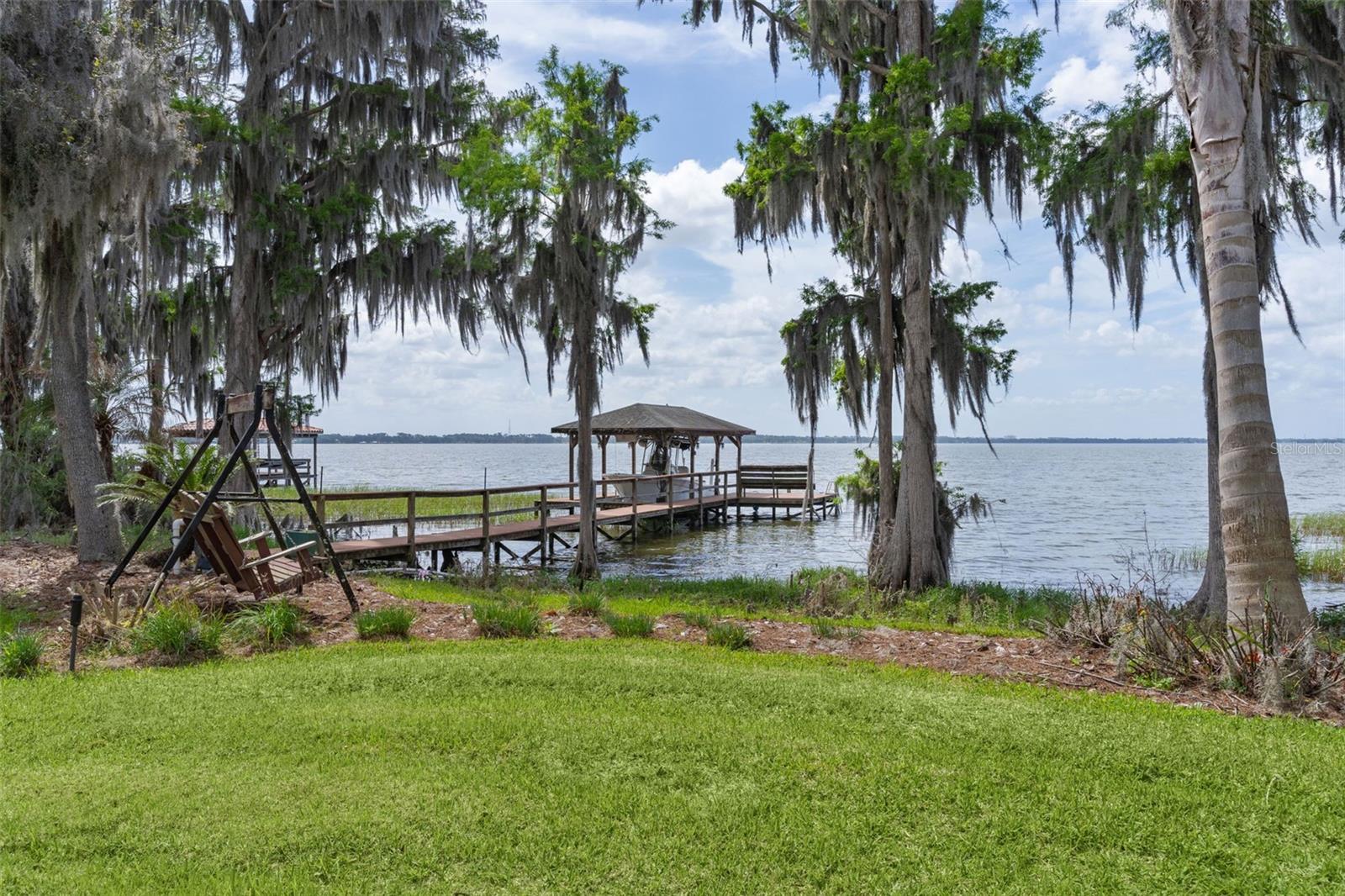 60 SAND LAKE PL, EUSTIS, FL, 32726