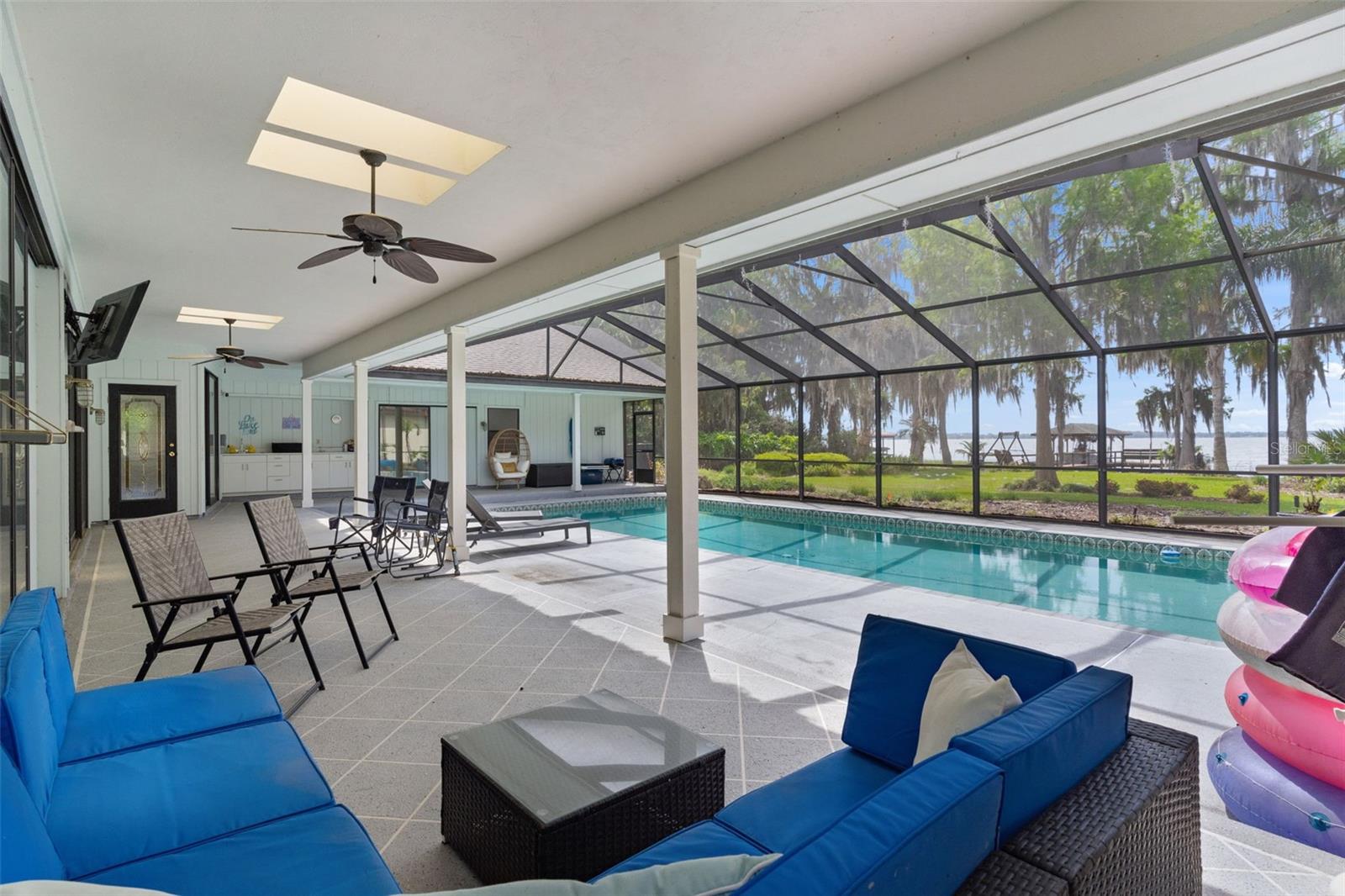 60 SAND LAKE PL, EUSTIS, FL, 32726
