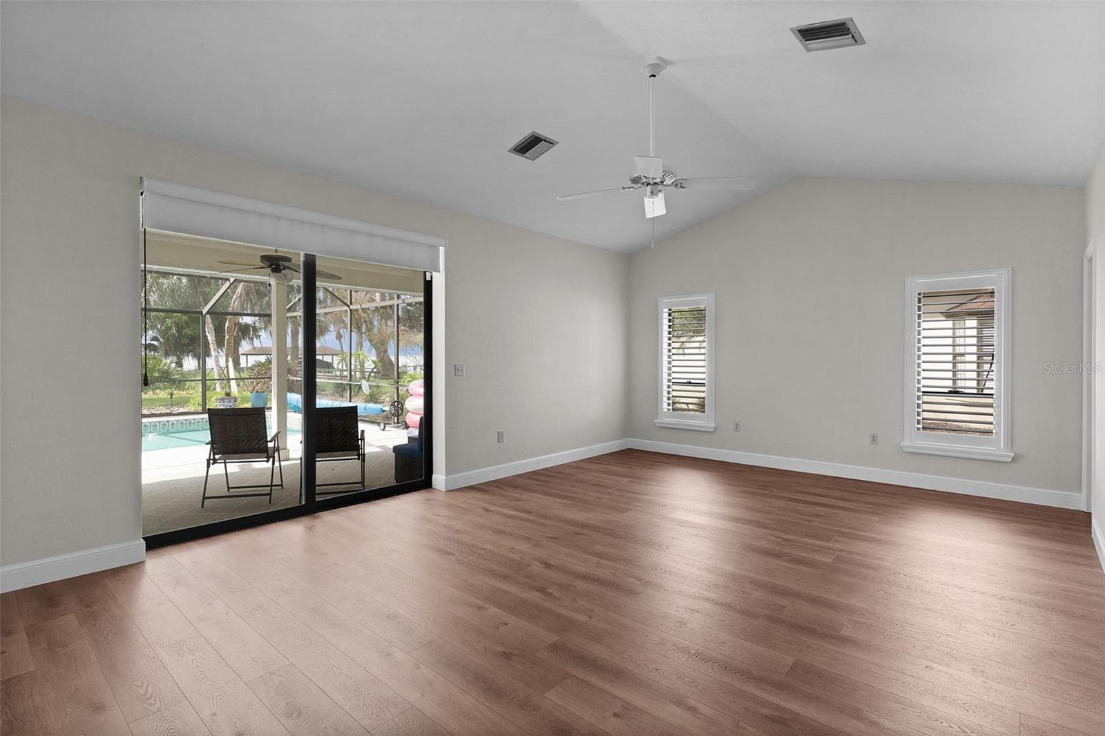 60 SAND LAKE PL, EUSTIS, FL, 32726